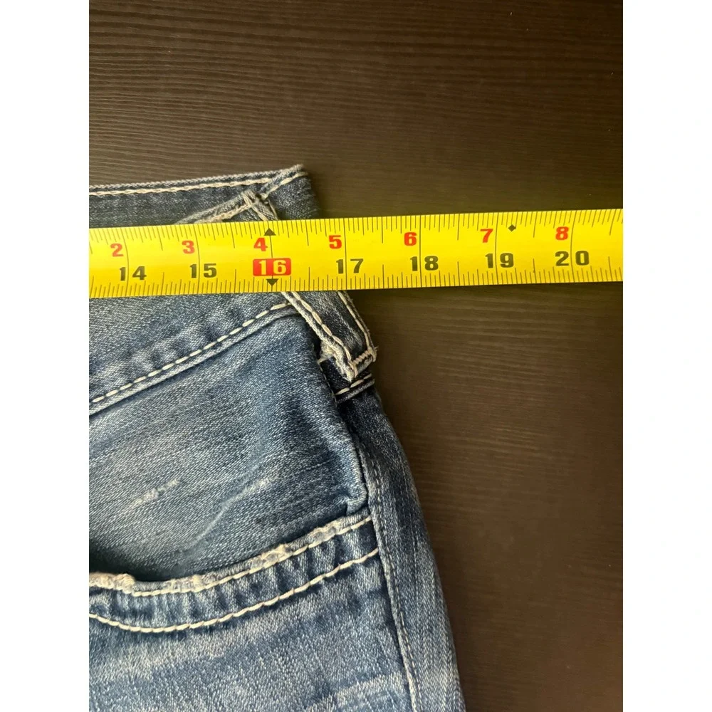 True religion rainbow Joey blue jean shorts men's size 31
